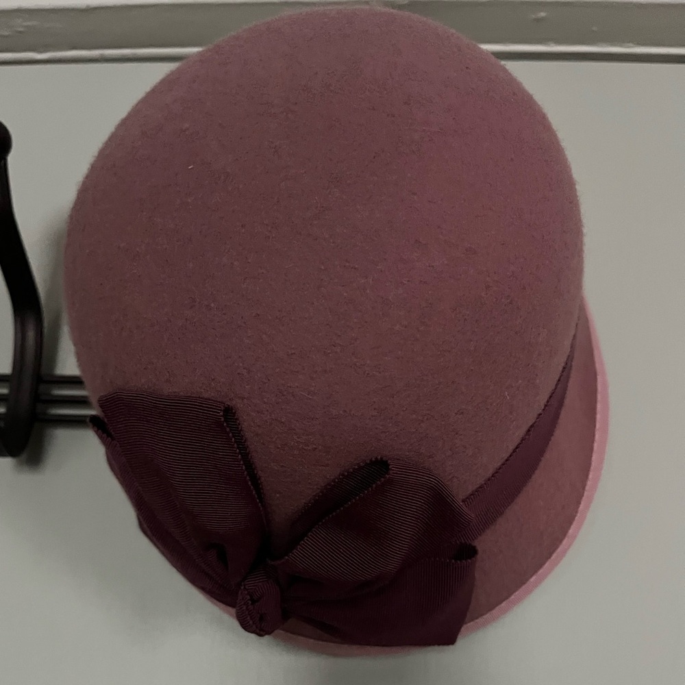 NINE WEST Womens Winter Wool Felt Bow Cloche  
Blush Color